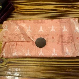 Jeffree Star orgy pallete